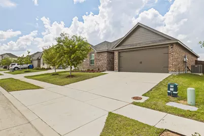 1210 Grand View Drive, Ennis, TX 75119 - Photo 1