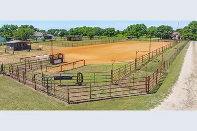 533 County Road 484, Stephenville, TX 76401 - Photo 35