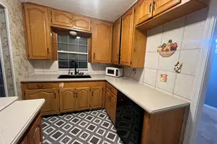 4233 Voncille St, Haltom City, TX 76117 - Photo 13