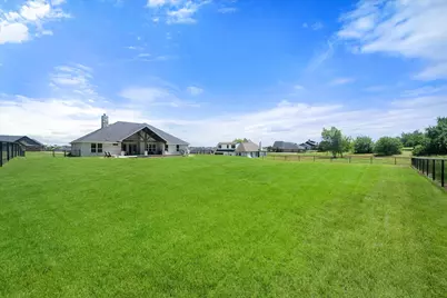 6425 Starlight Ranch Road, Godley, TX 76044 - Photo 33