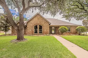 3032 Shenandoah Dr, Bedford, TX 76021 - Photo 1