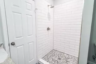 4105 Stuart St, Greenville, TX 75401 - Photo 9