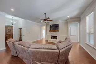 160 Melbourne Dr, Willow Park, TX 76087 - Photo 5