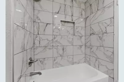 1620 Glenhill Lane, Lewisville, TX 75077 - Photo 23