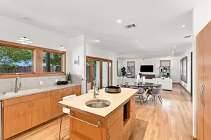 4329 Taos Rd, Dallas, TX 75209 - Photo 11