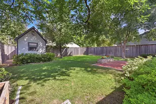 4329 Taos Rd, Dallas, TX 75209 - Photo 25