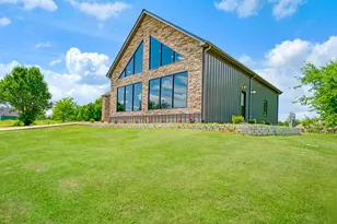 209 Helena Dr, Powderly, TX 75473 - Photo 3