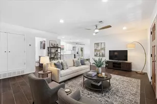 1113 Norwood Dr, Hurst, TX 76053 - Photo 5