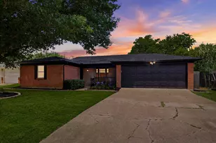 1113 Norwood Dr, Hurst, TX 76053 - Photo 1