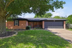 1113 Norwood Dr, Hurst, TX 76053 - Photo 3
