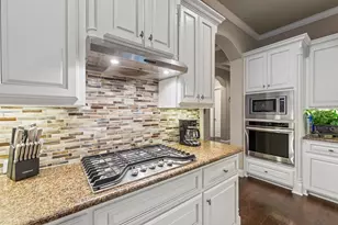4711 Taylor Ln, Grapevine, TX 76051 - Photo 11
