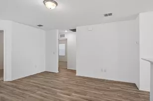 605 Grenada Lk Dr, Princeton, TX 75407 - Photo 5