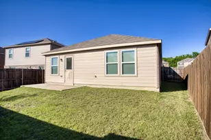 605 Grenada Lk Dr, Princeton, TX 75407 - Photo 31