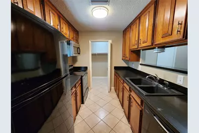 7604 Bridges Avenue #B, Richland Hills, TX 76118 - Photo 5