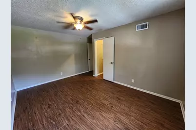 7604 Bridges Avenue #B, Richland Hills, TX 76118 - Photo 23