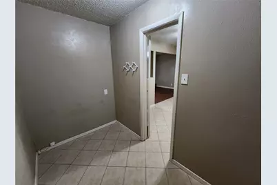 7604 Bridges Avenue #B, Richland Hills, TX 76118 - Photo 13