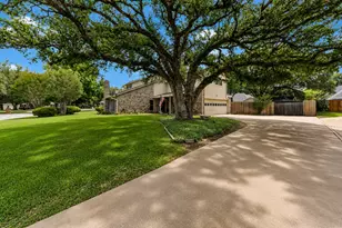 9129 Timber Oaks Dr, Fort Worth, TX 76179 - Photo 3