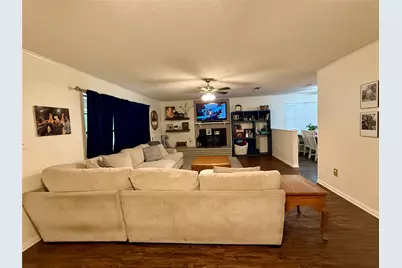 1012 Holden Street, Glen Rose, TX 76043 - Photo 9