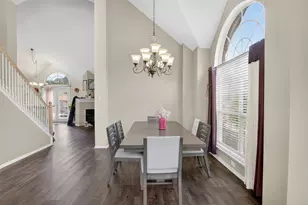 10115 Andre Dr, Irving, TX 75063 - Photo 9