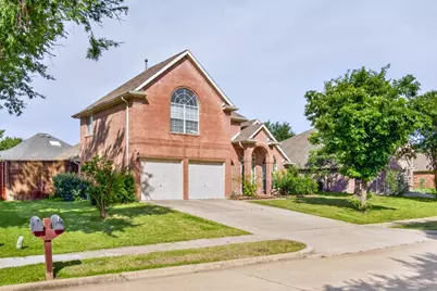 10115 Andre Drive, Irving, TX 75063 - Photo 3