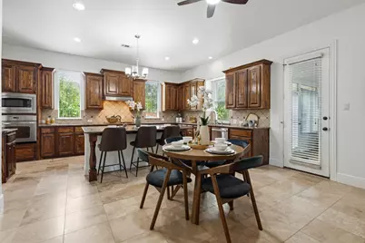 8401 Foothill Drive, Plano, TX 75024 - Photo 9