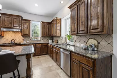 8401 Foothill Drive, Plano, TX 75024 - Photo 7