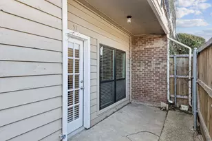 5750 Phoenix Dr, Dallas, TX 75231 - Photo 13