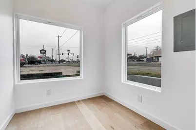 1739 Marfa Avenue, Dallas, TX 75216 - Photo 9