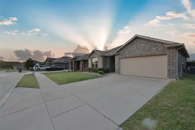 7041 Seton Hall Drive, Fort Worth, TX 76120 - Photo 39