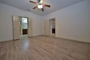 7041 Seton Hall Dr, Fort Worth, TX 76120 - Photo 19