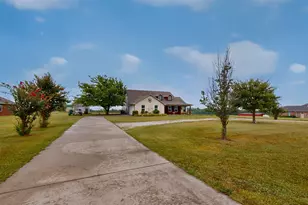 852 Stark Ln, Sherman, TX 75090 - Photo 3