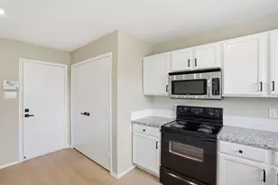 2900 Wakecrest Dr, Fort Worth, TX 76108 - Photo 13
