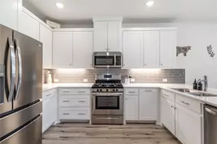 413 Parkside Dr, Argyle, TX 76226 - Photo 5