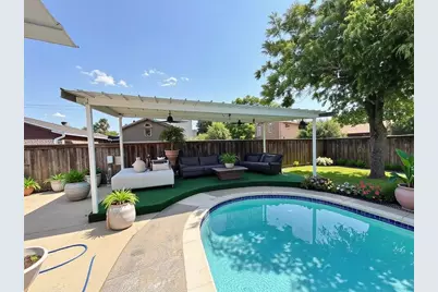 12113 Baron Drive, Balch Springs, TX 75180 - Photo 3