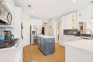 9125 Parson Dr, Lantana, TX 76226 - Photo 17