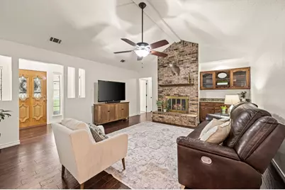 1312 Circle Lane, Bedford, TX 76022 - Photo 7
