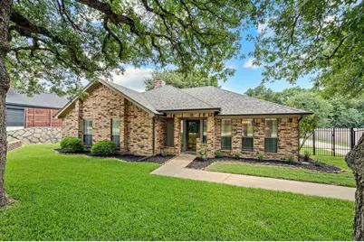 1312 Circle Lane, Bedford, TX 76022 - Photo 1