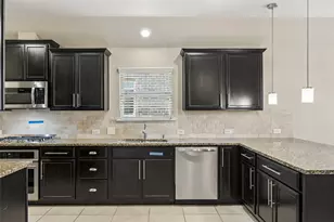 10016 Kemah Pl, McKinney, TX 75071 - Photo 5