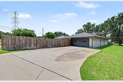 7441 Whispering Pines Drive, Dallas, TX 75248 - Photo 3