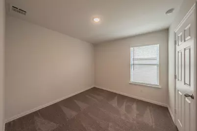 433 Rose Avenue, Cleburne, TX 76033 - Photo 17