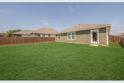 433 Rose Avenue, Cleburne, TX 76033 - Photo 35