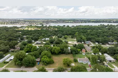 1516 Alamo Drive, Granbury, TX 76048 - Photo 11