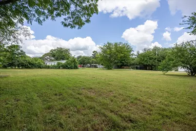 1516 Alamo Drive, Granbury, TX 76048 - Photo 13