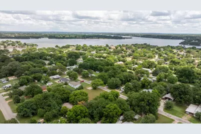 1516 Alamo Drive, Granbury, TX 76048 - Photo 3