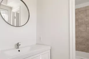 8619 Banff Dr, Dallas, TX 75243 - Photo 17