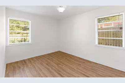 8619 Banff Drive, Dallas, TX 75243 - Photo 23