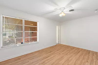 8619 Banff Drive, Dallas, TX 75243 - Photo 5