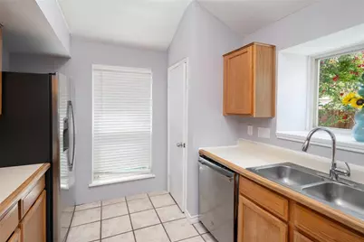 1533 Springaire Lane, Lewisville, TX 75077 - Photo 5