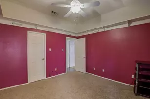 1718 Falcon Dr, Corinth, TX 76210 - Photo 27