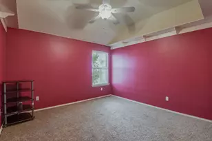 1718 Falcon Dr, Corinth, TX 76210 - Photo 27